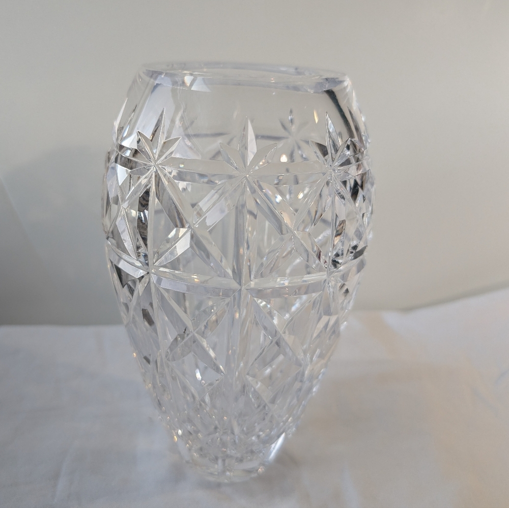 Waterford Crystal Flower Vase Criss-Cross Cuts Discontinued - Picture 2 of 10